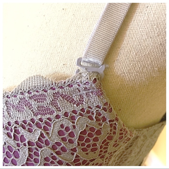 Lace Bra - Picture 3 of 7